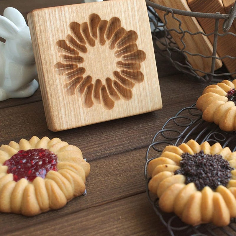Ryetaga Wooden Cookie Biscuit Mold, 3D Baking Mold, Embossing Craft Decorating Baking Tool, Suitable for Halloween Thanksgiving Christmas Kitchen DIY (Shape B 10 * 10 * 2) - Image 1